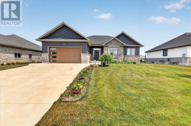 11 MCTAVISH CRESCENT Huron-Kinloss Ontario photo 2