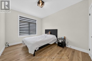 11 MCTAVISH CRESCENT Huron-Kinloss Ontario photo 23