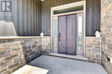 11 MCTAVISH CRESCENT Huron-Kinloss Ontario photo 6