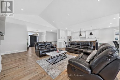 11 MCTAVISH CRESCENT Huron-Kinloss Ontario photo 9
