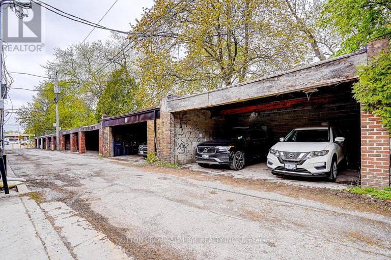 1184 EGLINTON AVENUE W, Toronto (Forest Hill North), Ontario, M6C2E3