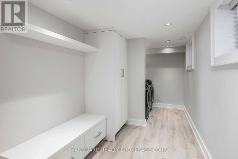 BASEMENT - 187 BROOKE AVENUE, Toronto (Bedford Park-Nortown), Ontario, M5M2K7