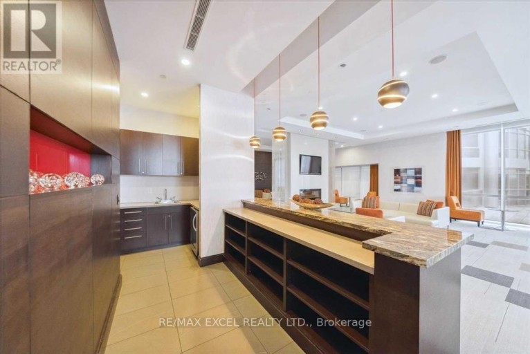 1806 - 151 VILLAGE GREEN SQUARE, Toronto (Agincourt South-Malvern West), Ontario, M1S0K5