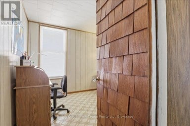 49 WELL STREET Stratford Ontario photo 14