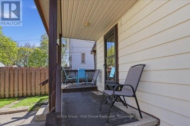 49 WELL STREET Stratford Ontario photo 29