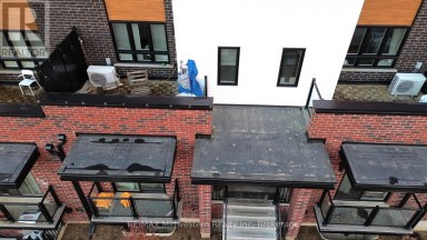 35 - 287 CHAPEL HILL DRIVE Kitchener Ontario photo 1