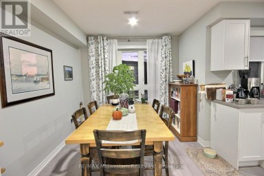 35 - 287 CHAPEL HILL DRIVE Kitchener Ontario photo 3