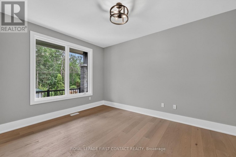 UPPER - 929 7TH LINE, Innisfil (Alcona), Ontario, L9S4G1