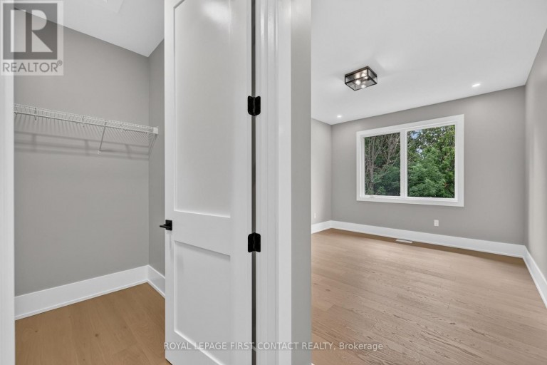 UPPER - 929 7TH LINE, Innisfil (Alcona), Ontario, L9S4G1