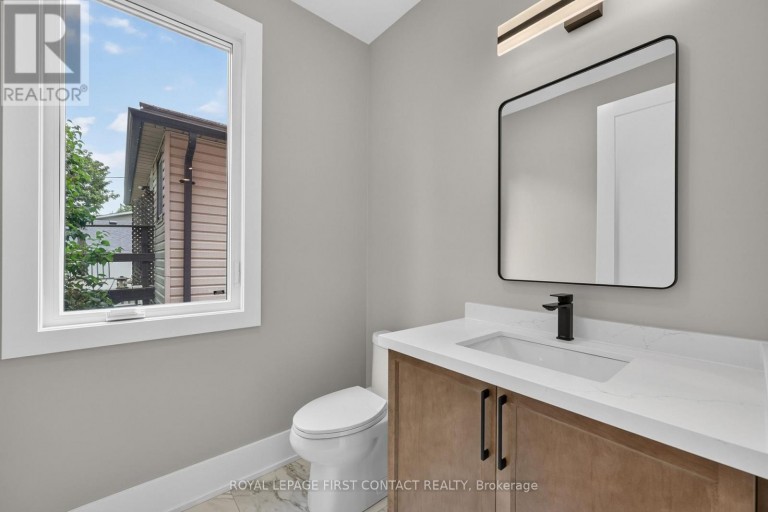 UPPER - 929 7TH LINE, Innisfil (Alcona), Ontario, L9S4G1