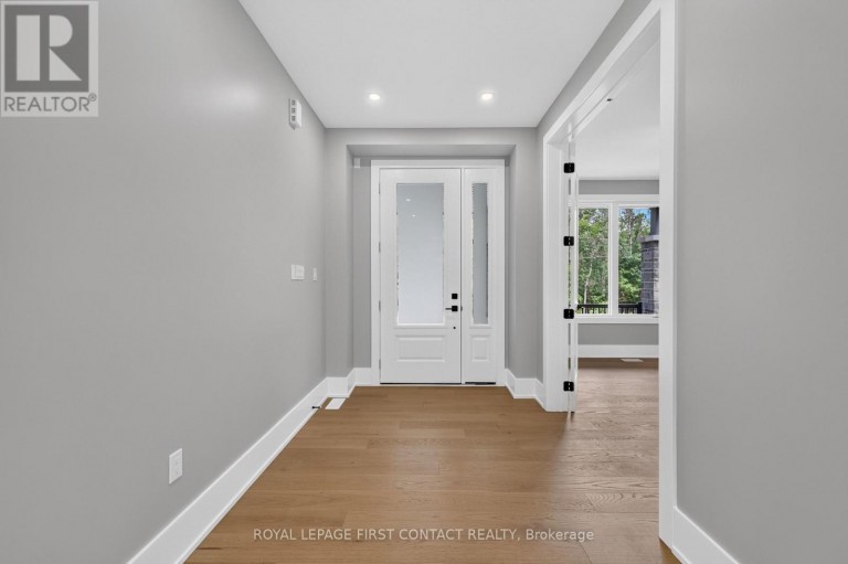 UPPER - 929 7TH LINE, Innisfil (Alcona), Ontario, L9S4G1
