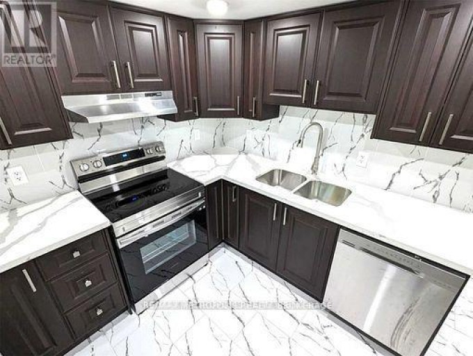 BSMT - 595 GIBBONS STREET, Oshawa (McLaughlin), Ontario, L1J4Z7