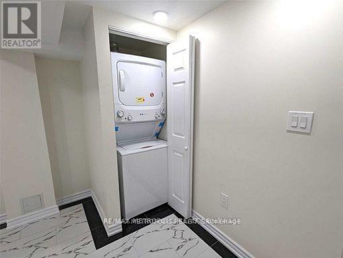 BSMT - 595 GIBBONS STREET, Oshawa (McLaughlin), Ontario, L1J4Z7