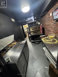 755 QUEEN STREET E Toronto (South Riverdale) Ontario photo 12