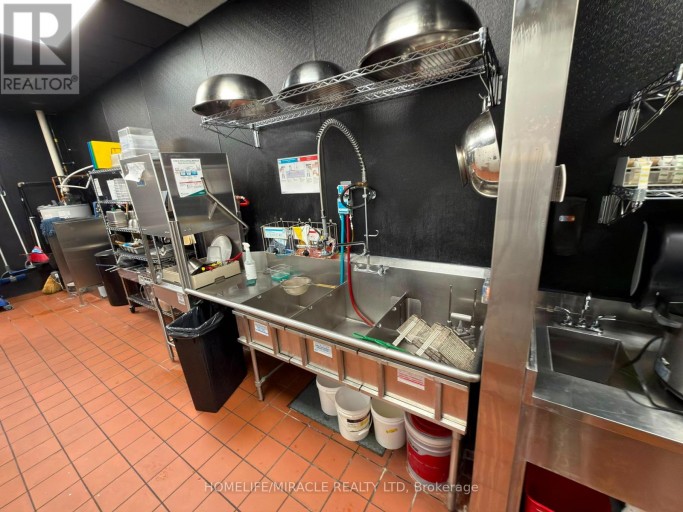 150 FIRST STREET, Orangeville, Ontario, L9W3T7