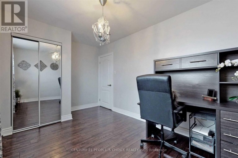 MAIN - 107 SPENVALLEY DRIVE, Toronto (Glenfield-Jane Heights), Ontario, M3L1Z4
