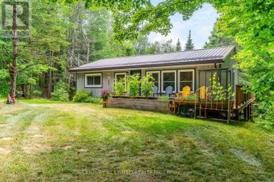 1001 ENGLISH CIRCLE Highlands East (Glamorgan) Ontario photo 1