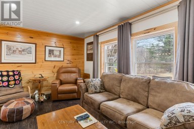 1001 ENGLISH CIRCLE Highlands East (Glamorgan) Ontario photo 11