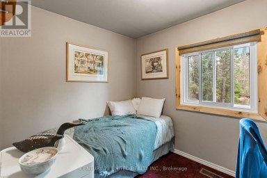 1001 ENGLISH CIRCLE Highlands East (Glamorgan) Ontario photo 26
