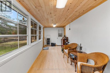 1001 ENGLISH CIRCLE Highlands East (Glamorgan) Ontario photo 30
