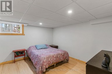 1001 ENGLISH CIRCLE Highlands East (Glamorgan) Ontario photo 34