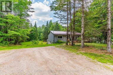 1001 ENGLISH CIRCLE Highlands East (Glamorgan) Ontario photo 45