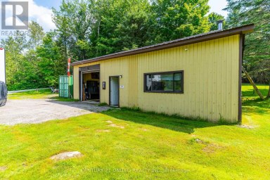 1001 ENGLISH CIRCLE Highlands East (Glamorgan) Ontario photo 5