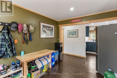 1001 ENGLISH CIRCLE Highlands East (Glamorgan) Ontario photo 8