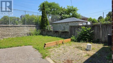 739 VAUGHAN ROAD Toronto (Oakwood Village) Ontario photo 2