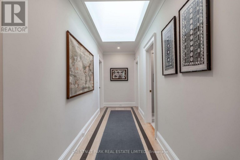 106 ROSEDALE HEIGHTS DRIVE, Toronto (Rosedale-Moore Park), Ontario, M4T1C6