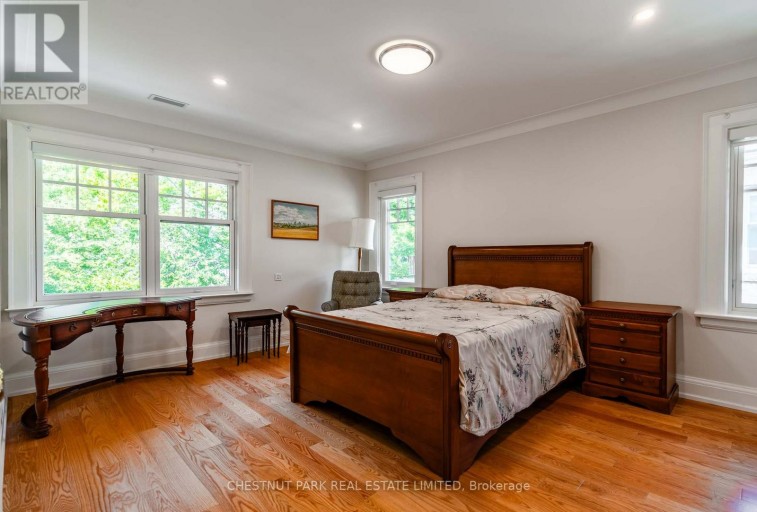 106 ROSEDALE HEIGHTS DRIVE, Toronto (Rosedale-Moore Park), Ontario, M4T1C6