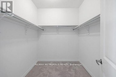 2048 CHRIS MASON STREET Oshawa (Kedron) Ontario photo 8