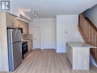 28 ALPINE SYMPHONY PATH Oshawa (Windfields) Ontario photo 6