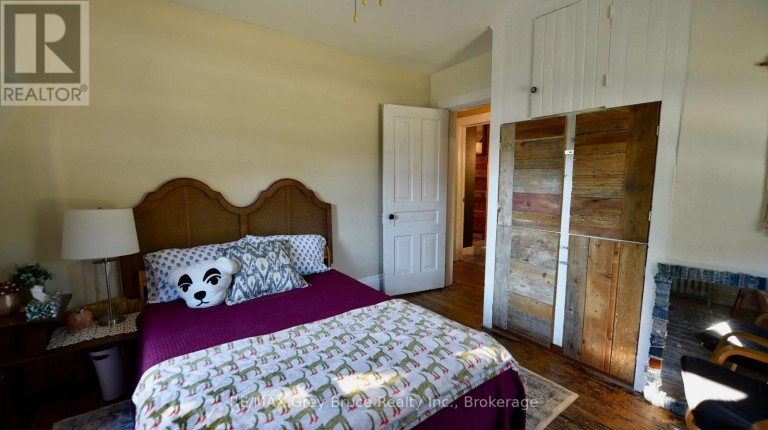 4 MILL STREET, Northern Bruce Peninsula, Ontario, N0H1W0