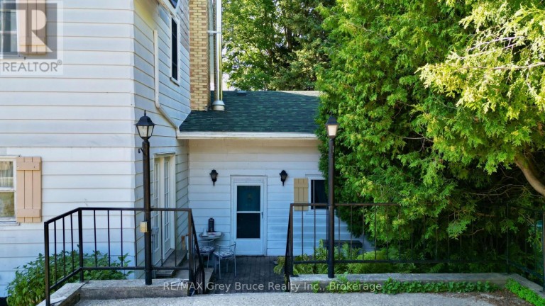 4 MILL STREET, Northern Bruce Peninsula, Ontario, N0H1W0