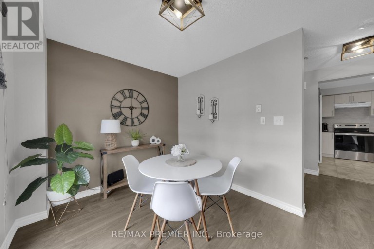 48 ANDEAN LANE, Barrie, Ontario, L9J0B1