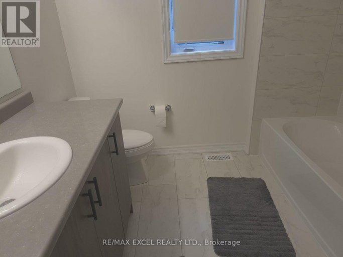 42 SIMONA AVENUE, Wasaga Beach, Ontario, L9Z0L3