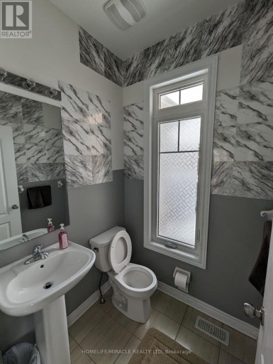 66 PORTLAND STREET, Collingwood, Ontario, L9Y3Z6