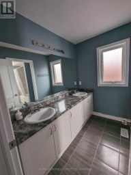 66 PORTLAND STREET Collingwood Ontario photo 15
