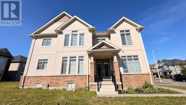 66 PORTLAND STREET Collingwood Ontario photo 2