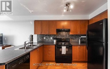 229 - 3400 LAKE SHORE BOULEVARD W Toronto (Long Branch) Ontario photo 5