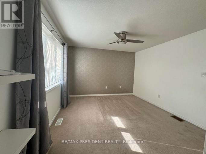 4 AVEDISIAN STREET, Brantford, Ontario, N3T0G8
