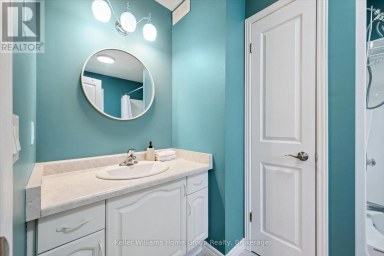 136 BRISTLECONE CRESCENT Centre Wellington (Belwood) Ontario photo 22
