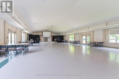136 BRISTLECONE CRESCENT Centre Wellington (Belwood) Ontario photo 40