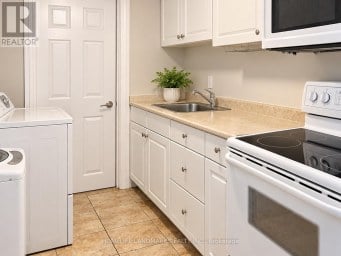 45 SANDUSKY CRESCENT Aurora (Aurora Highlands) Ontario photo 24