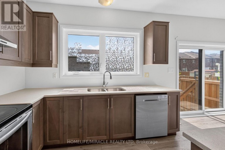 38 JAYLA LANE, West Lincoln (Smithville), Ontario, L0R2A0