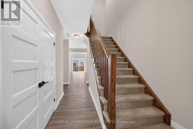 38 JAYLA LANE, West Lincoln (Smithville), Ontario, L0R2A0