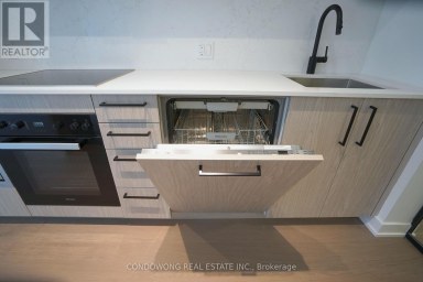 502 - 91 MONTCLAIR AVENUE Toronto (Forest Hill South) Ontario photo 12