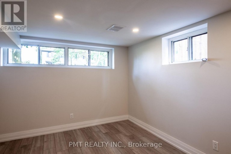 BASEMENT - 34 ROBINDALE AVENUE, Toronto (Alderwood), Ontario, M8W4A9