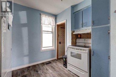 88 FLORA STREET St. Thomas Ontario photo 25